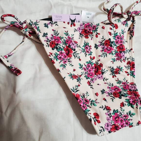 NWT Wild Fable Women's Floral Bikini Bottom Size XS (00) Multicolor Swimwear - Picture 6 of 12